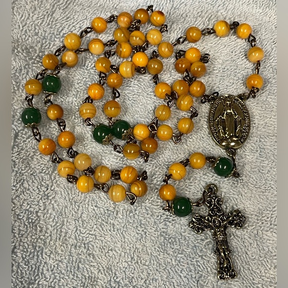 One of A Kind Amber and Jade Green Beaded heirloom Rosary with bronze accents - Picture 3 of 5